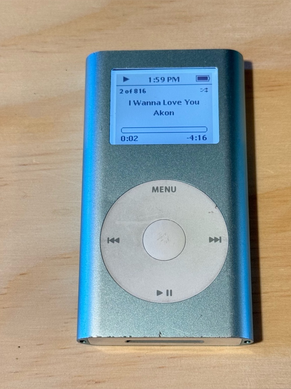 iPod Mini 1st Gen Model:A1051 4GB Sky Blue Tested Good w/816 Song Read Info Blw!